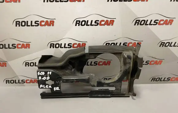 Volvo S60 Radiator trim 30796470