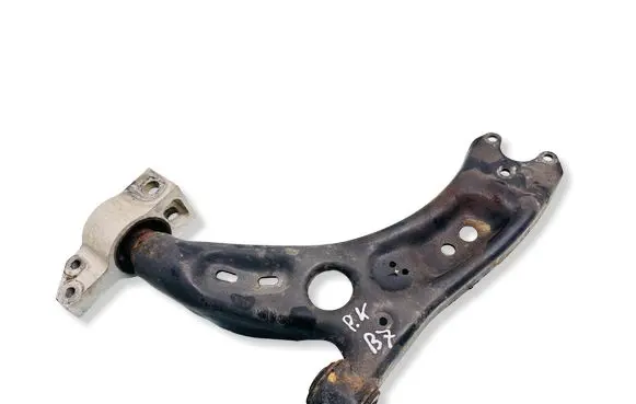 Volkswagen Tiguan Front lower control arm/wishbone 