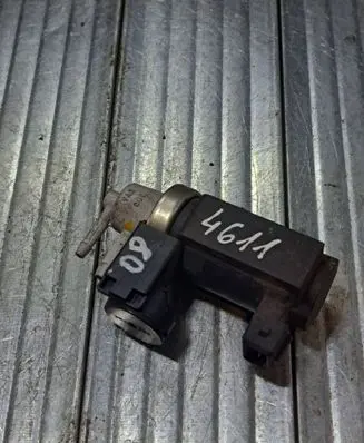 KIA Sportage Vacuum valve 70027200
