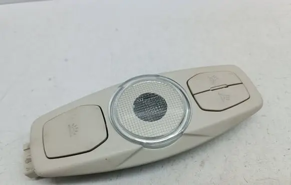Ford Focus Rear seat light AM5113K767AB 1905051000