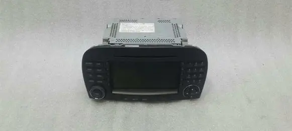Mercedes-Benz SL R230 Radio/CD/DVD/GPS head unit A2308206289