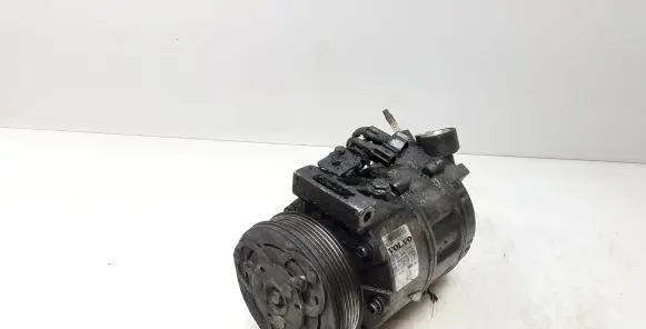 Volvo XC70 Air conditioning (A/C) compressor (pump) 36002934 8708581