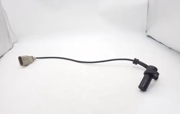 Audi Q7 4L Crankshaft position sensor 0261210299