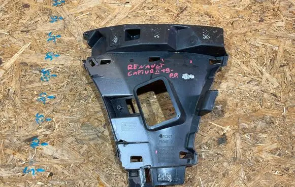Renault Captur II Front bumper mounting bracket 960164241R S2510I068-I
