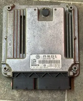 Volkswagen Touareg I Engine control unit/module 070906016BJ 1039S08291 0281011865