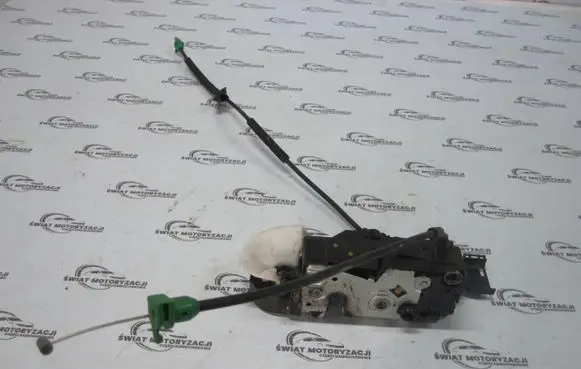 Citroen C3 Picasso Front door lock