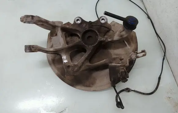 Citroen C5 Rear wheel hub