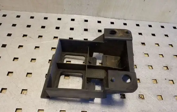 Volkswagen Crafter Front bumper mounting bracket A9068850263