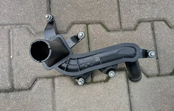 Mercedes-Benz S W222 Oil pump A2561801000