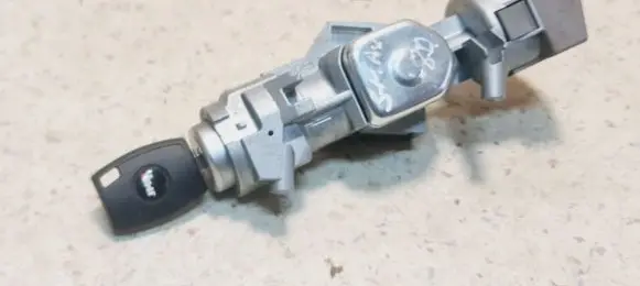 Ford S-MAX Ignition lock 3M513F880AC