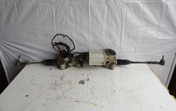 Opel Zafira C Steering rack 0273010201