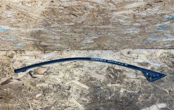 Mazda CX-3 Front door glass trim molding S2508M151-M