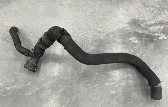Audi Q5 SQ5 Engine coolant pipe/hose