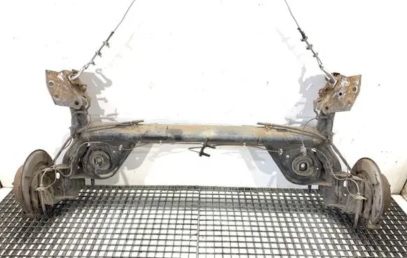 Nissan Juke I F15 Rear suspension assembly kit set 