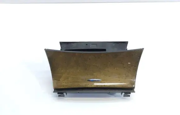 Mercedes-Benz E W211 Car ashtray