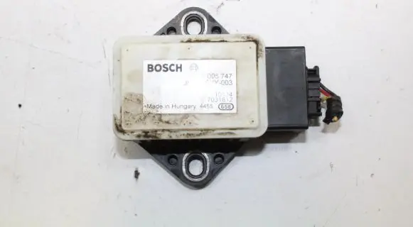 Honda CR-V ESP acceleration yaw rate sensor 0265005747 39960SYY003