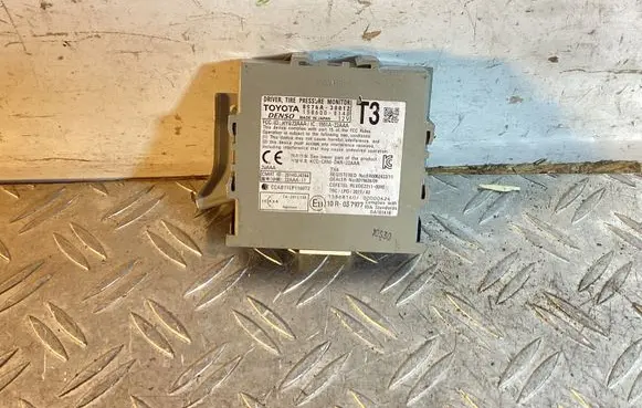 Lexus GS 250 350 300H 450H Tire pressure control unit 8976A30012