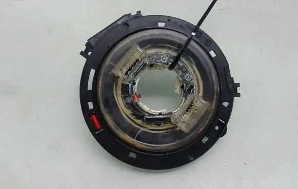 Mercedes-Benz E W212 Airbag slip ring squib (SRS ring) 3060432040009 90276100851947