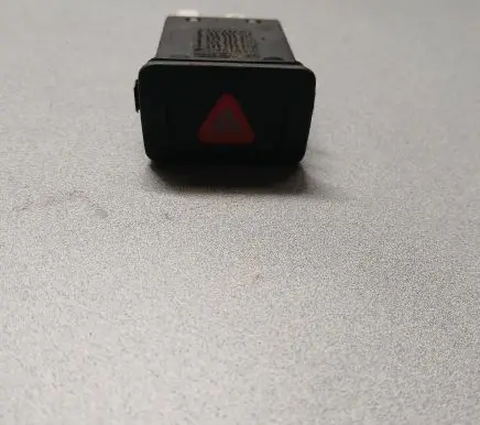 Volkswagen Golf IV Hazard light switch 1J0953235B 1J0953235A 1J0959621B