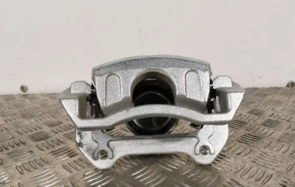 Hyundai Tucson TL Front brake caliper 8172SJ21 1800242BB6B7