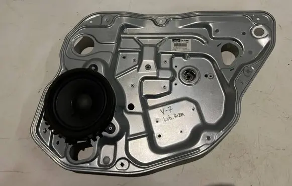 Volvo V70 Sliding door window regulator with motor 983042102