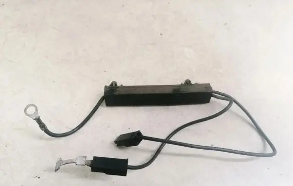 Mercedes-Benz C W203 Antenna control unit A2038209489 12419901