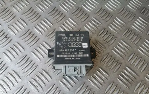 Audi A6 S6 C6 4F Light module LCM 8P0907357C 5LA00837922 5LA008379