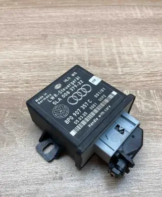 Audi A3 S3 8P Light module LCM 8P0907357C 5LA00837922