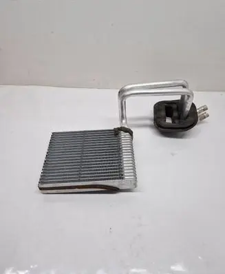 Ford Focus Heater blower radiator