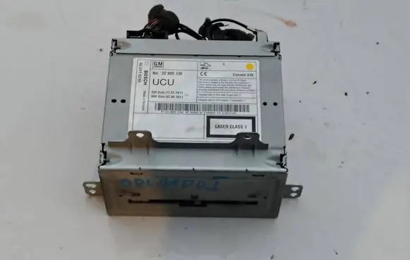 Chevrolet Orlando Radio/CD/DVD/GPS head unit 22805138