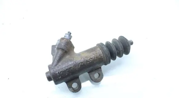 Toyota Verso Clutch slave cylinder 