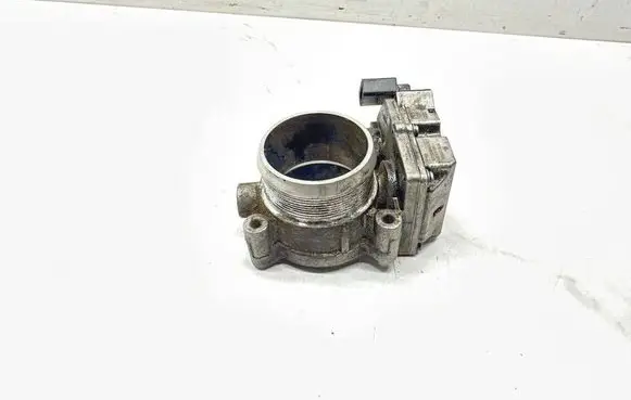 Audi A5 8T 8F Throttle valve 4E0145950D