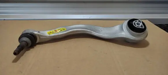 BMW 5 G30 G31 G38 Front control arm 6861187