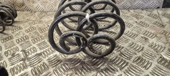 Nissan Note (E11) Rear coil spring 