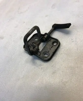 Seat Ateca Engine bonnet/hood lock/latch loop/hook 575823185a