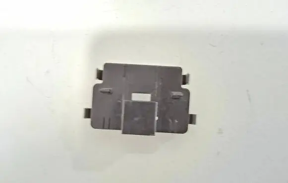 Windshield washer spray nozzle