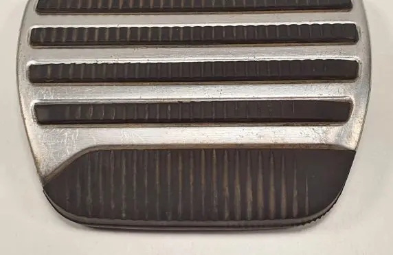 Infiniti FX Brake pedal