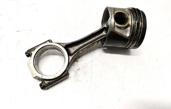 Volkswagen PASSAT B6 Piston with connecting rod 038j