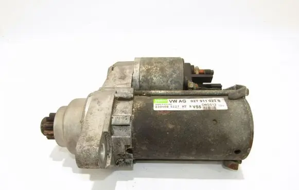 Skoda Fabia Mk2 (5J) Starter motor 02T911023S
