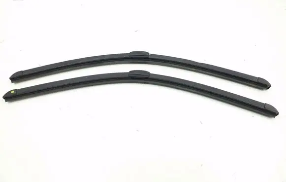 Mercedes-Benz C W204 Front wiper blade arm A2048200845