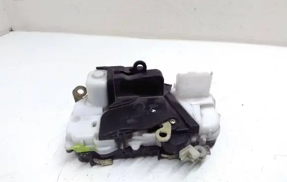 Citroen C5 Front door lock