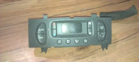Renault Scenic I Climate control unit 7700435401 69470002