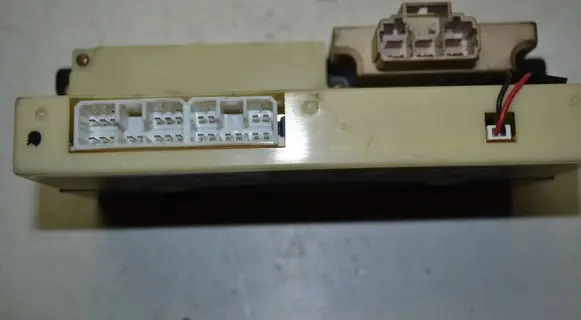 Mazda 323 Climate control unit EE30 B01A