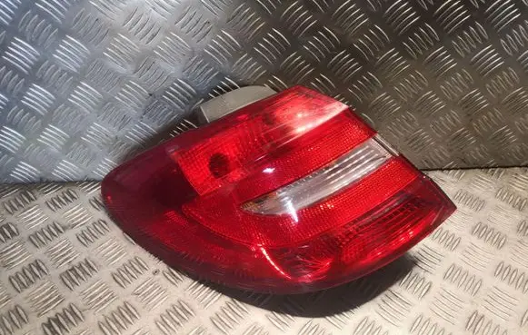 Rear/tail lights
