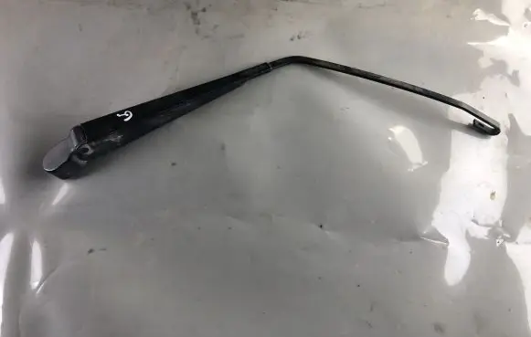 Mitsubishi Pajero Pinin Rear wiper blade arm
