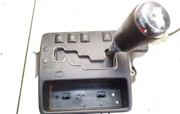 Jeep Grand Cherokee (WK) Gear shifter/selector P52124687AD