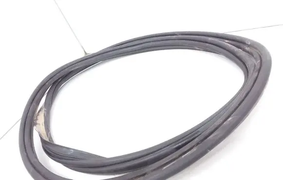Volvo V70 Trunk rubber seal (body) S1XMA