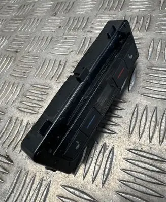 Volkswagen Arteon Seat heating switch 3G0907049E