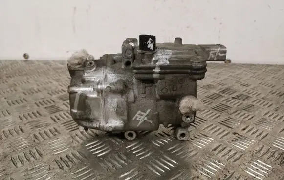 Toyota Prius (XW30) Air conditioning (A/C) compressor (pump) 0422000411