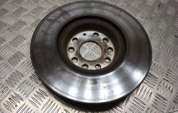 Volkswagen Tiguan Front brake disc